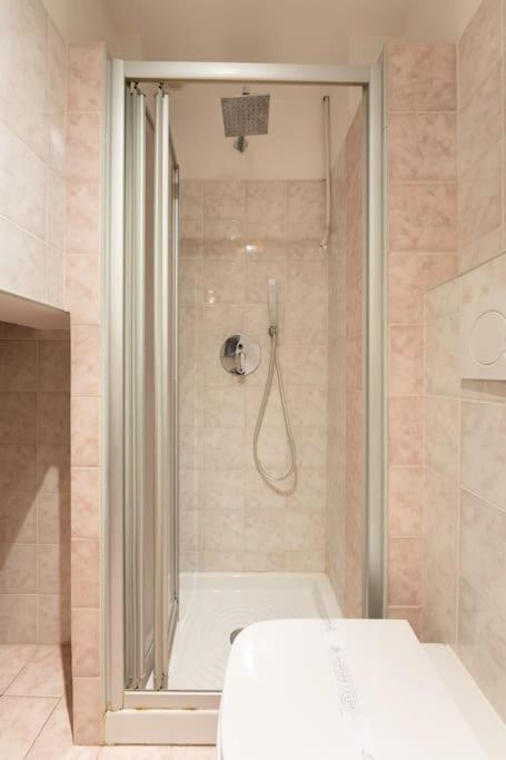 Keys Of Italy - Guantomono 15 - Monolocale Conveniente E Centralissimo Florenz Exterior foto